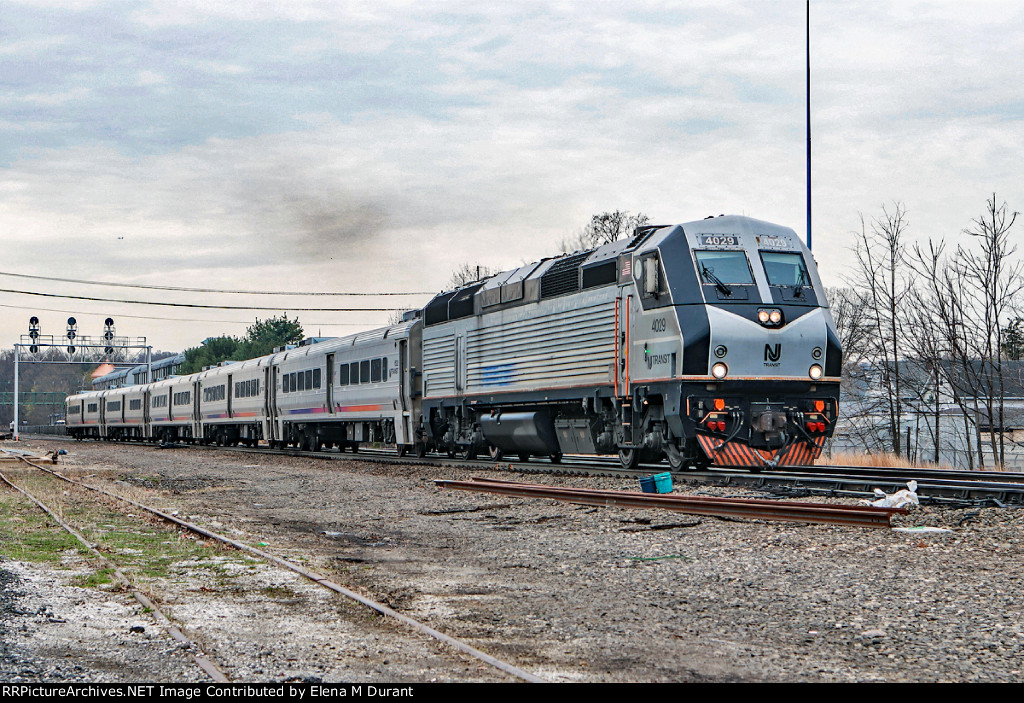 NJT 4029 on train 1109
